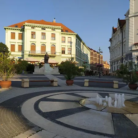 Krenusz Vendeghaz. Lejlighed Kaposvár