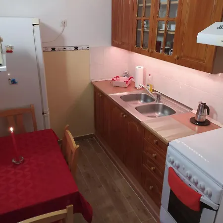 Krenusz Vendeghaz. Apartment *